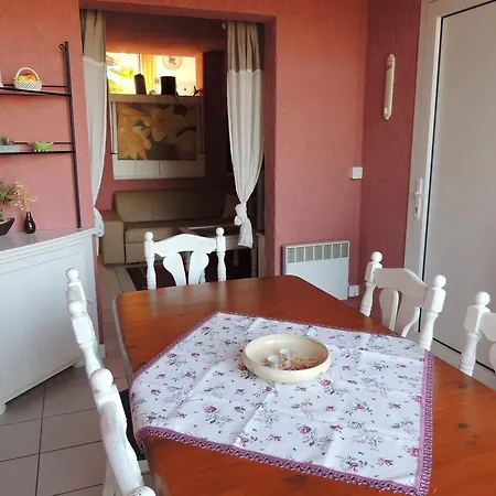 Cogolin Mit Wintergarten-terrasse Prázdninový dům Grimaud
