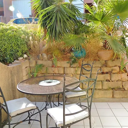 Cogolin Mit Wintergarten-terrasse Prázdninový dům *